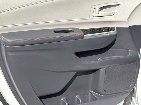 Certified 2021 Toyota Sienna LE image 23