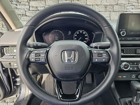 Used 2023 Honda Civic EX image 18