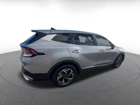 Used 2025 Kia Sportage LX FWD image 14