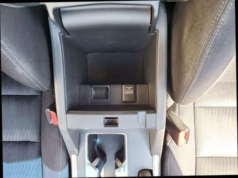 Used 2013 Honda Accord Sport image 40