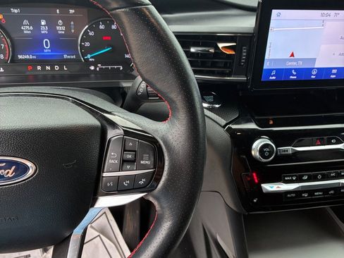 Used 2023 Ford Explorer ST-Line w/ Class IV Trailer Tow Package image 15