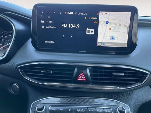 Used 2023 Hyundai Santa Fe SEL image 18