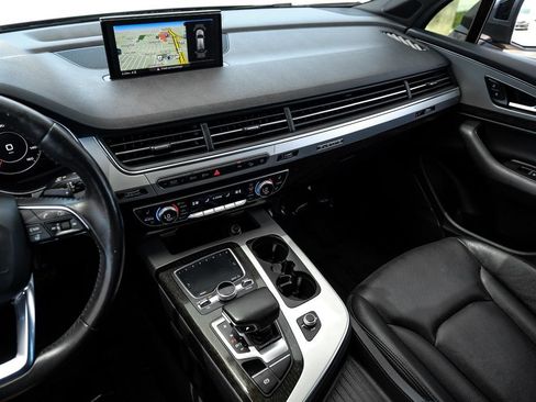 Used 2018 Audi Q7 2.0T Premium Plus AWD/4WD image 27