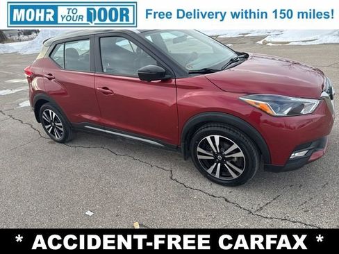 Used 2018 Nissan Kicks SR w/ Premium Package image 9