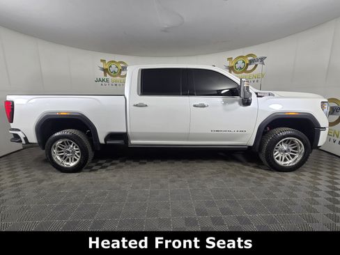 Used 2024 GMC Sierra 2500 Denali w/ Denali Reserve Package AWD/4WD image 11