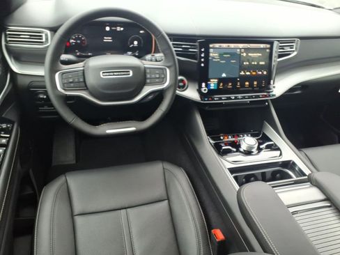 New 2026 Jeep Grand Wagoneer Limited AWD/4WD image 11
