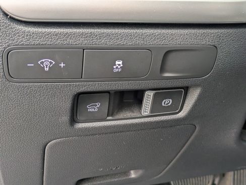 Used 2025 Hyundai Palisade SEL FWD image 14