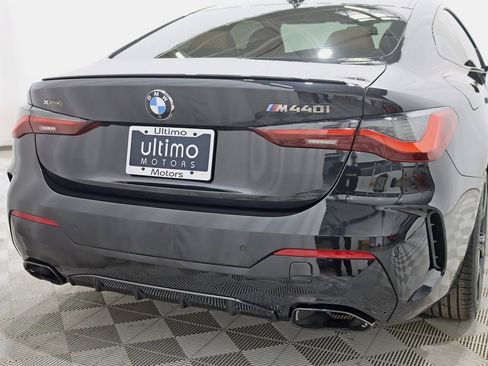 Used 2021 BMW 440i xDrive M440i xDrive w/ Premium Package image 12