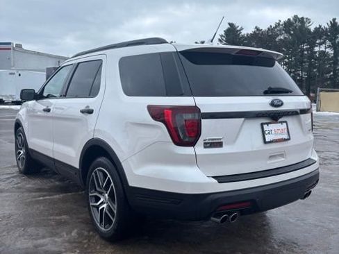 Used 2018 Ford Explorer Sport AWD/4WD image 5