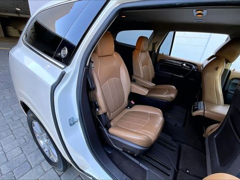 Used 2015 Buick Enclave Leather image 18
