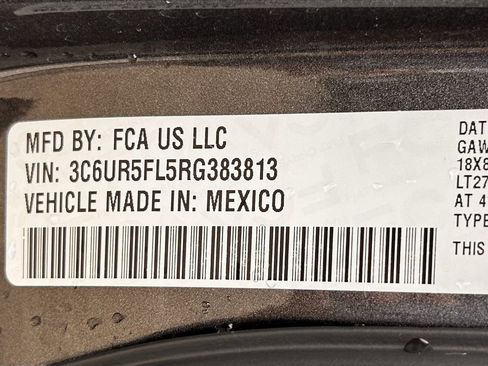 Used 2024 RAM 2500 Laramie image 34