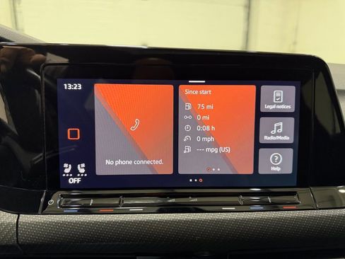 Used 2022 Volkswagen Golf R AWD/4WD image 19