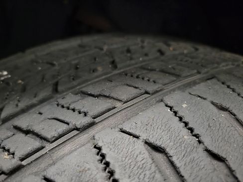 Used 2015 Nissan Armada Platinum image 12