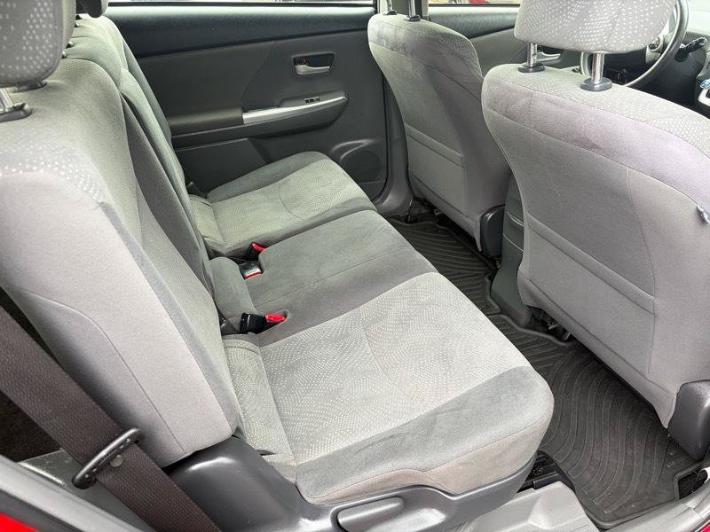 Used 2012 Toyota Prius V Two FWD image 7