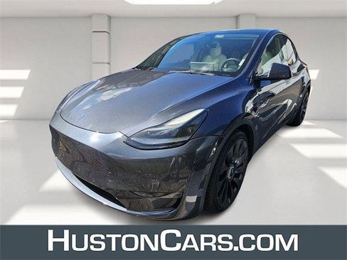 Used 2022 Tesla Model Y Performance image 1