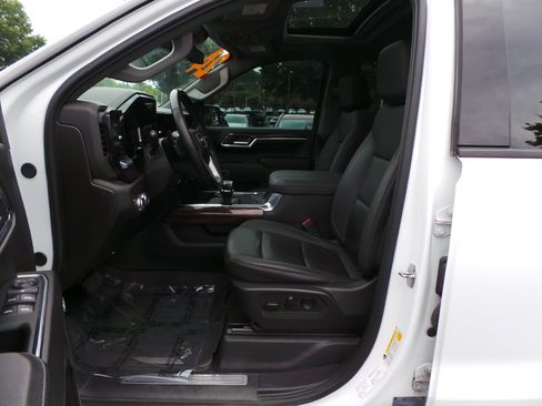 Used 2024 GMC Sierra 1500 Elevation w/ Elevation Premium Package AWD/4WD image 33