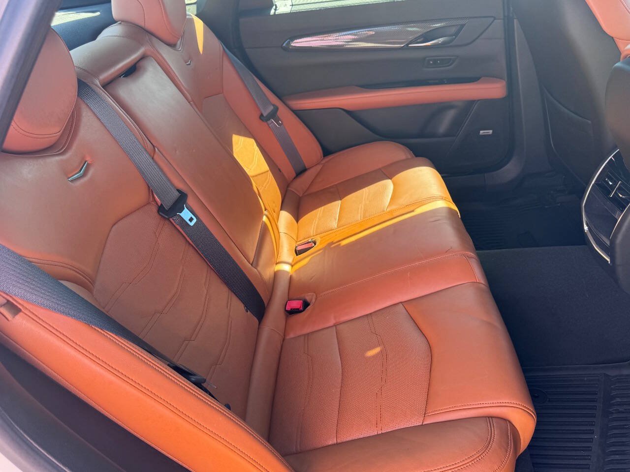 Used 2016 Cadillac CT6 Luxury AWD/4WD image 16