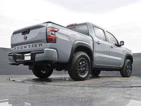 Used 2022 Nissan Frontier PRO-4X w/ Pro-4X Premium Package image 29
