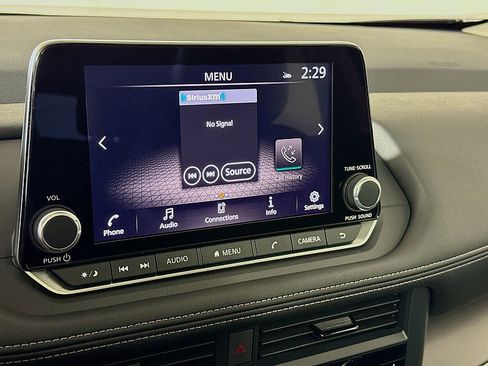 New 2026 Nissan Rogue SV AWD/4WD image 15