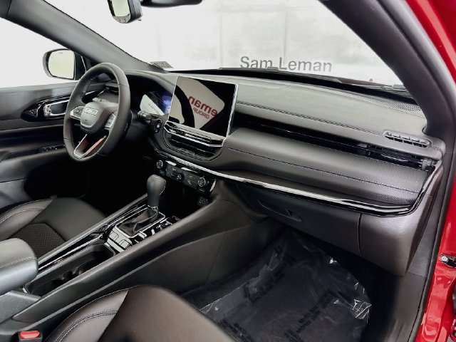 New 2026 Jeep Compass Latitude AWD/4WD image 26