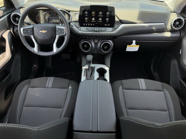 New 2026 Chevrolet Blazer LT FWD image 10