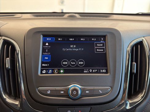 Used 2022 Chevrolet Equinox RS image 17