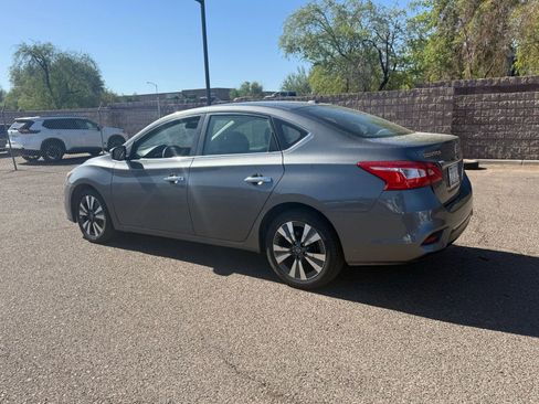 Used 2019 Nissan Sentra SV w/ Special Edition Package FWD image 6