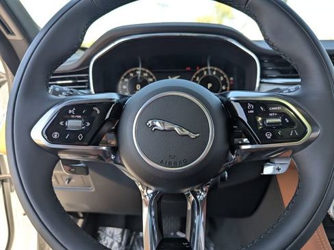 New 2026 Jaguar F-PACE R-Dynamic S AWD/4WD image 28