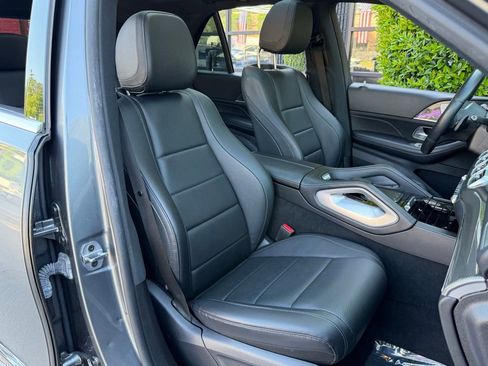 Used 2023 Mercedes-Benz GLE 350 w/ AMG Line Exterior image 35