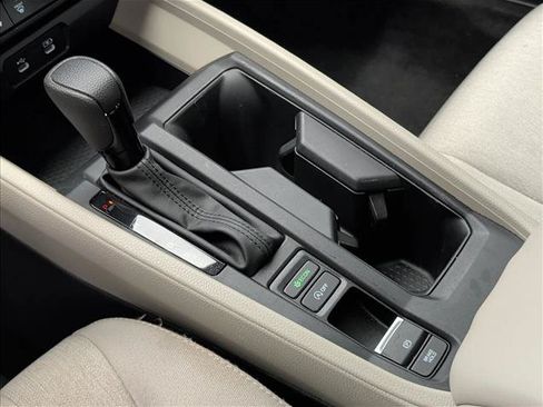 Used 2024 Honda Accord EX image 12