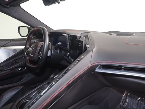 Used 2021 Chevrolet Corvette Stingray Premium Cpe w/ Z51 Performance Package RWD image 62