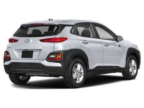 Used 2020 Hyundai Kona SE FWD image 2