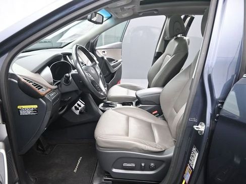 Used 2018 Hyundai Santa Fe AWD w/ SE Ultimate Tech Package 03 image 10