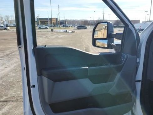 New 2026 Ford F250 XLT w/ 360-Degree Camera Package AWD/4WD image 36