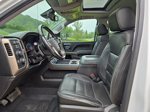 Used 2018 GMC Sierra 1500 Denali w/ Denali Ultimate Package AWD/4WD image 2
