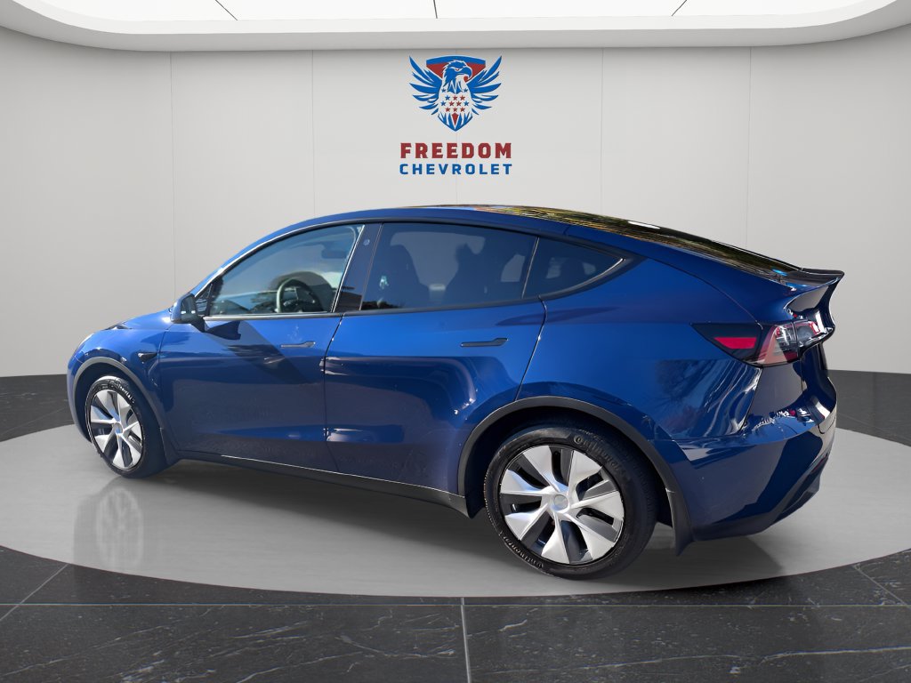 Used 2023 Tesla Model Y Long Range AWD/4WD image 3