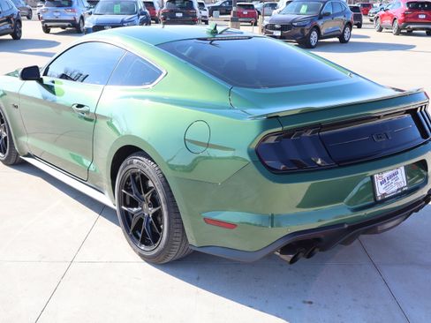 Used 2022 Ford Mustang GT image 8