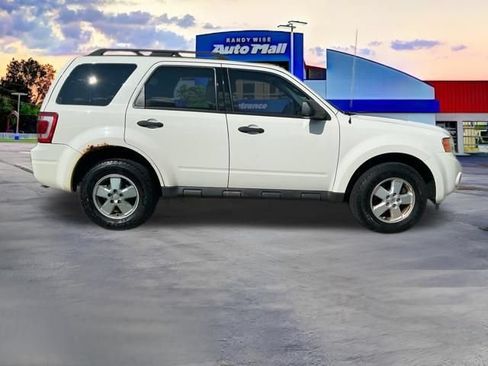 Used 2012 Ford Escape XLT FWD image 8