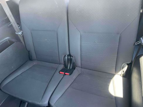 Used 2017 Kia Sorento AWD image 7