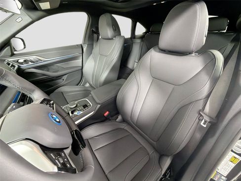 New 2026 BMW i4 xDrive40i AWD/4WD image 39