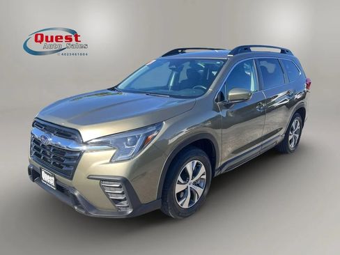 Used 2024 Subaru Ascent Premium AWD/4WD image 9