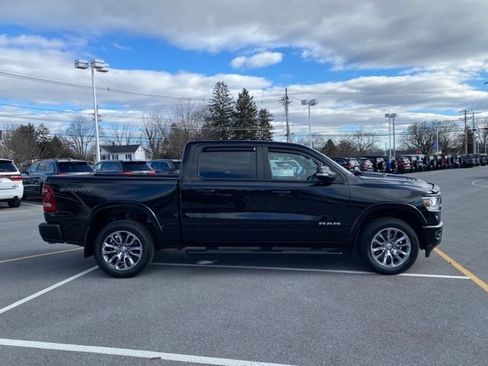 Used 2022 RAM 1500 Laramie w/ Sport Appearance Package AWD/4WD image 6
