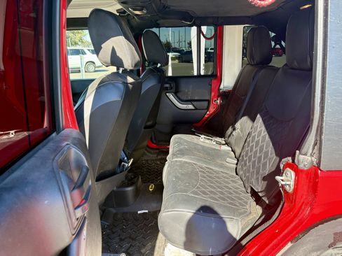 Used 2017 Jeep Wrangler Unlimited Sport w/ Quick Order Package 24S image 13