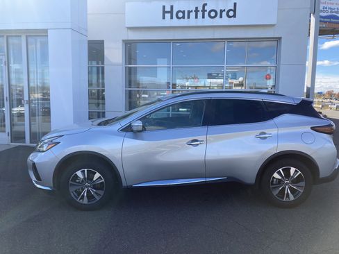 Used 2023 Nissan Murano SV image 1