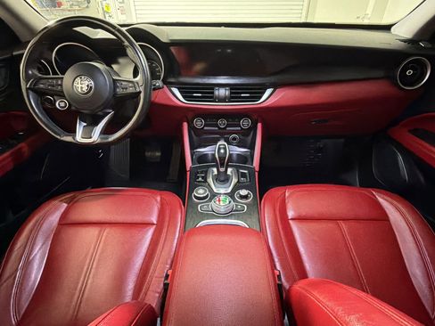 Used 2020 Alfa Romeo Stelvio w/ Nero Edizione RWD image 14