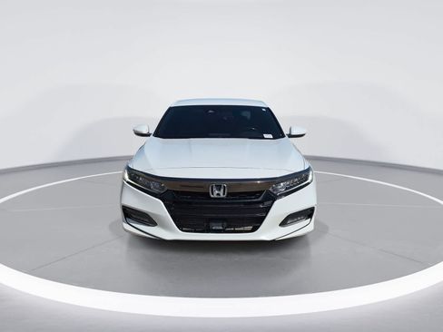 Used 2020 Honda Accord Sport image 3