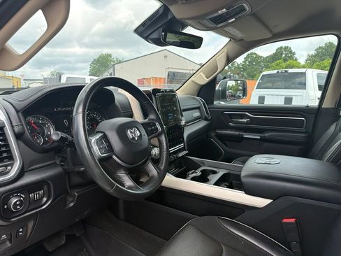 Used 2021 RAM 1500 Laramie AWD/4WD image 32