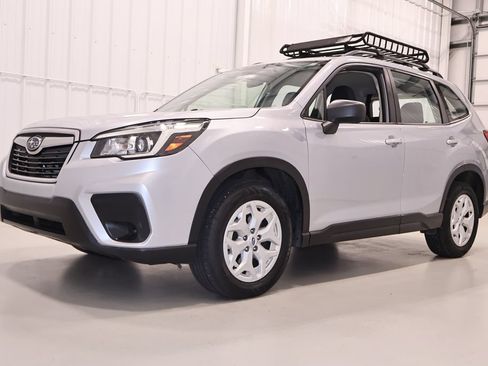 Used 2019 Subaru Forester w/ Alloy Wheel Package AWD/4WD image 6