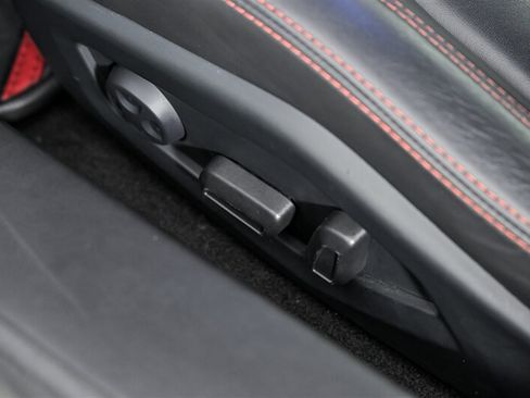 Used 2016 Lamborghini Huracan LP 610-4 AWD/4WD image 22