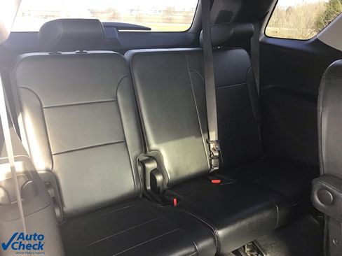 Used 2018 Chevrolet Traverse Premier w/ Redline Edition image 19